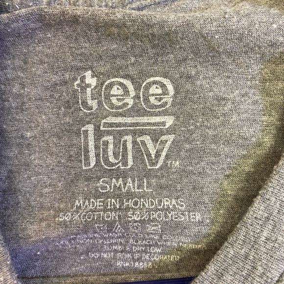 Retro Winnebago RV Van Life I Get Around Graphic Funny Tee Womenโs Tee Luv SMALL - Picture 11 of 14